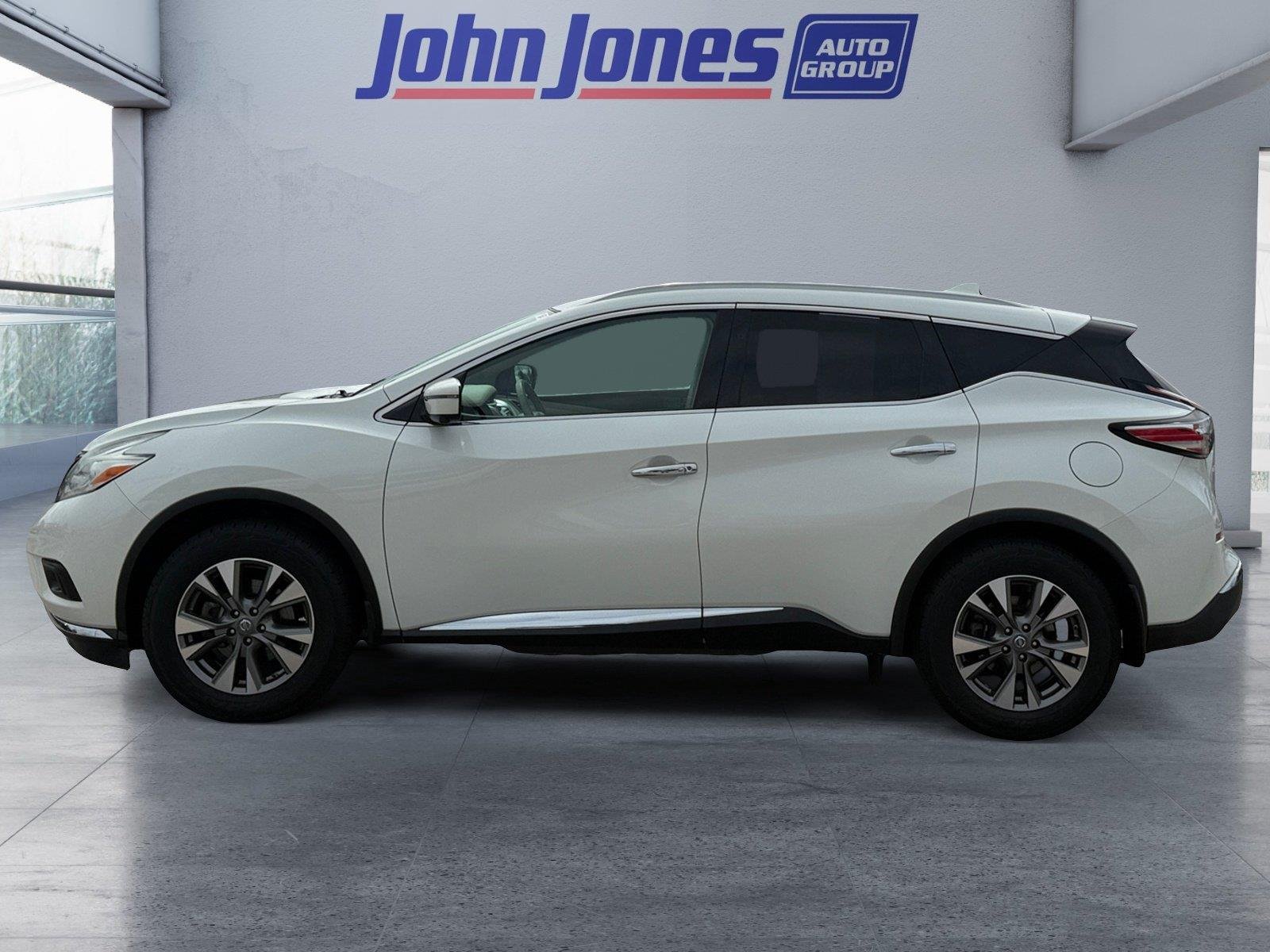 Used 2017 Nissan Murano SL with VIN 5N1AZ2MH7HN197779 for sale in Corydon, IN