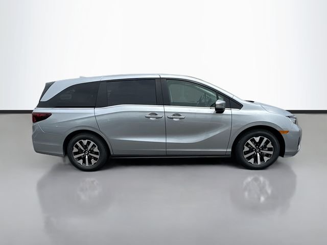 New 2026 Solar Silver Metallic Honda EX-L image 3