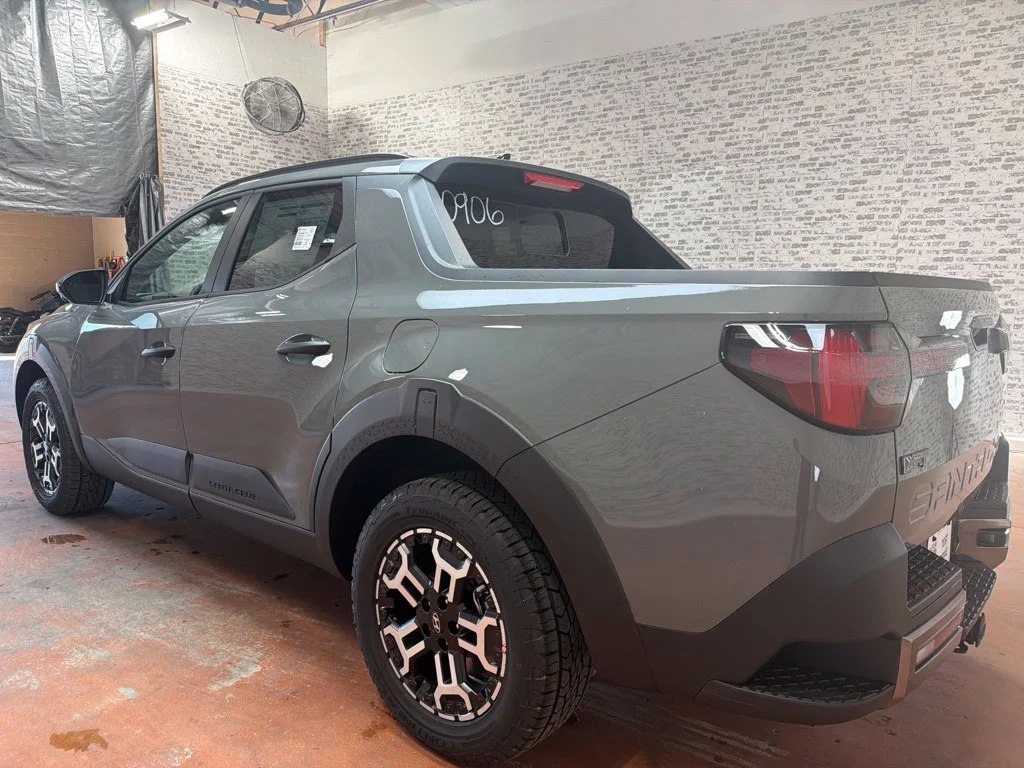 New 2027 Hampton Gray Hyundai XRT image 5