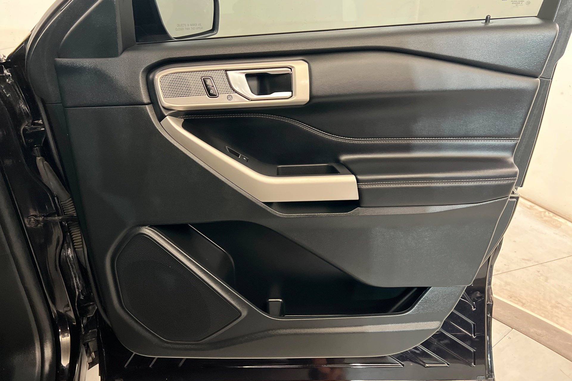 2023 Ford Explorer Limited - Photo 25