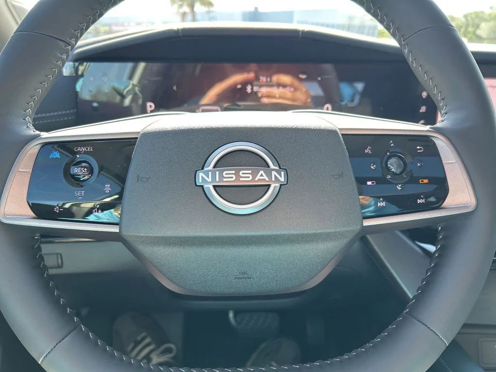New 2026 Everest White Pearl TriCoat Nissan Platinum image 24