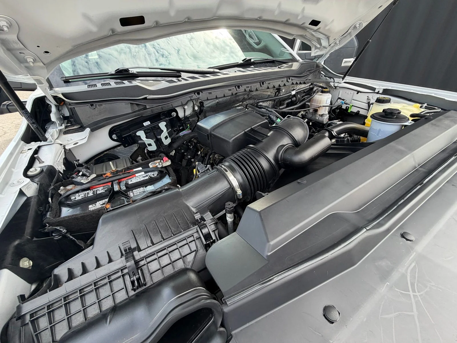 Used 2024 White Ford XLT image 33