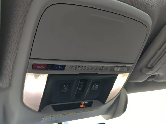 Used 2019 Ice Silver Metallic Subaru Touring image 22