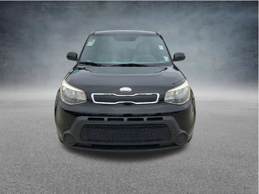 Used 2016 Black Kia Base image 2
