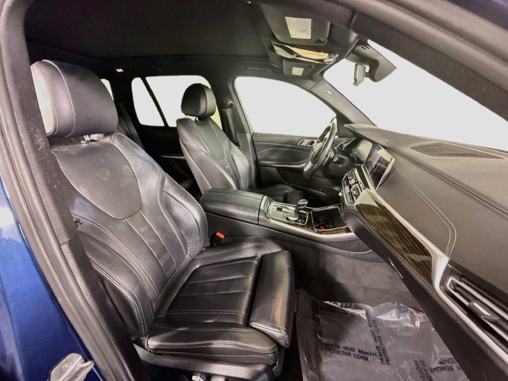Used 2020 Phytonic Blue Metallic BMW sDrive40i image 25