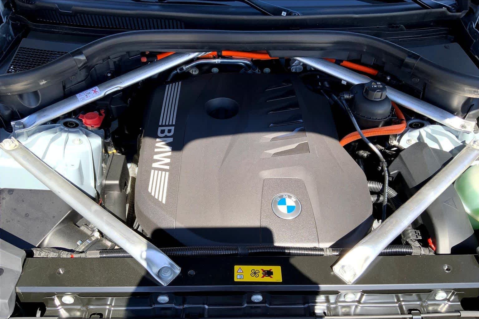 New 2026 Brooklyn Grey Metallic BMW xDrive50e image 16