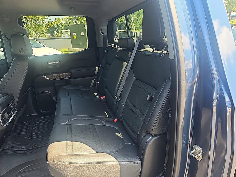 Used 2019 Pacific Blue Metallic GMC Denali image 31