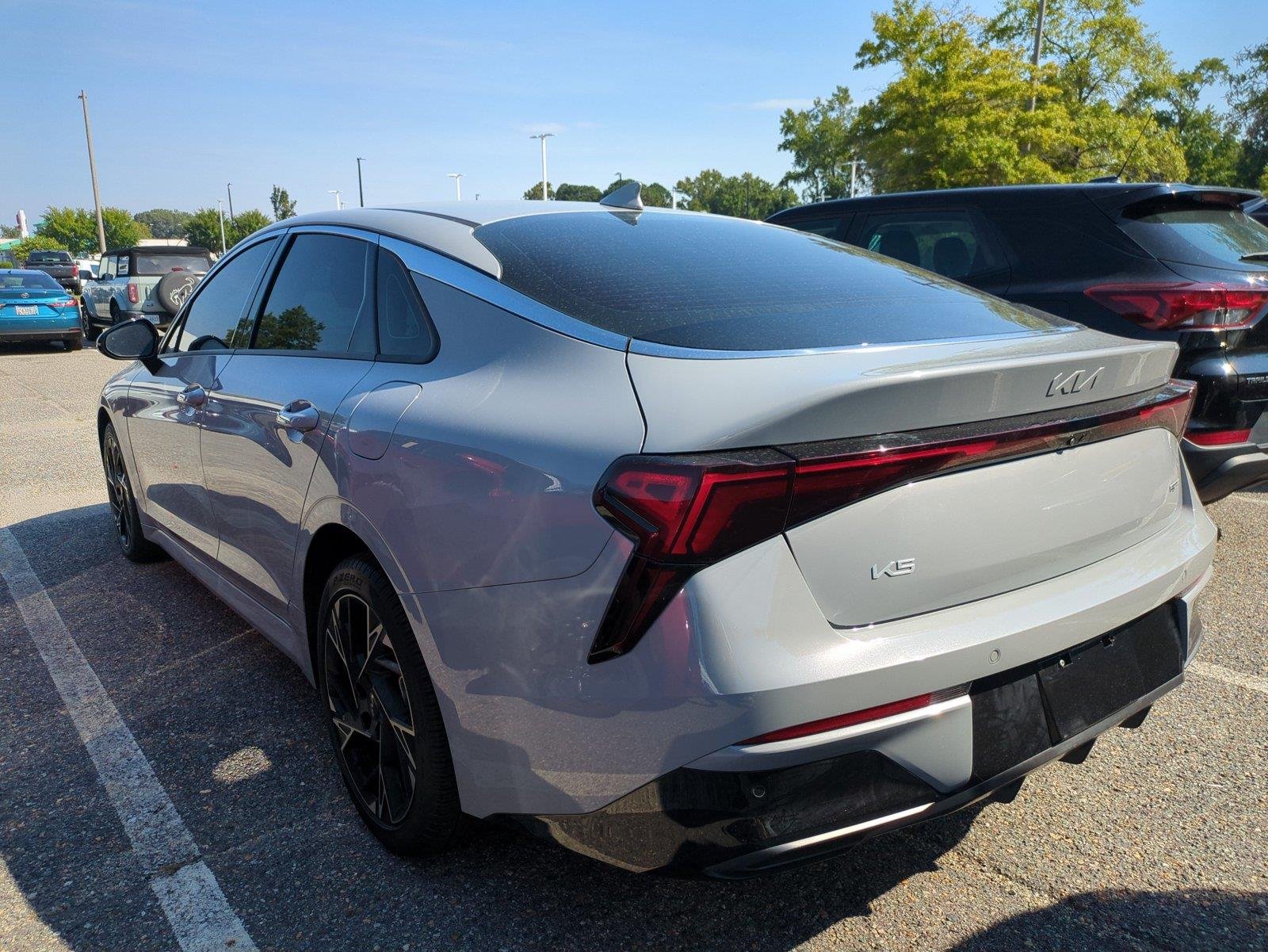 Used 2026 Wolf Gray Kia GT-Line image 4