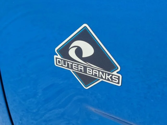 Used 2022 Blue Ford Outer Banks image 9