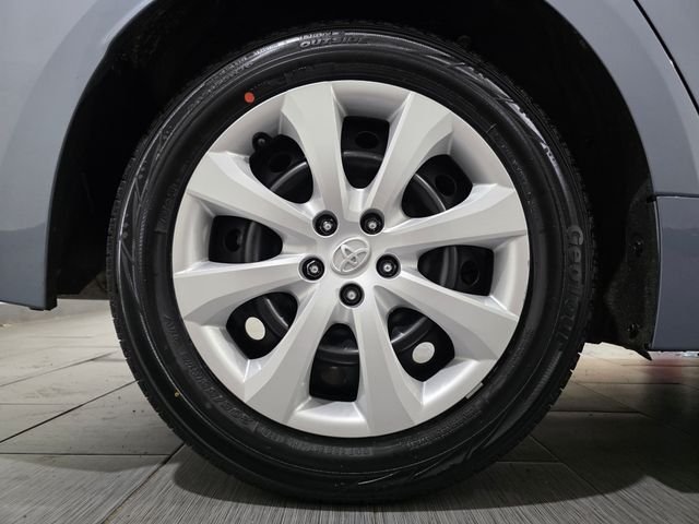 Used 2024  Toyota LE image 24