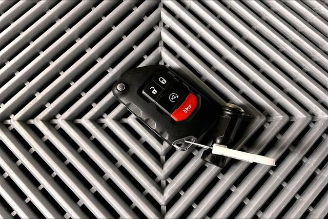 Used 2024 Black Clearcoat Jeep Mojave image 11