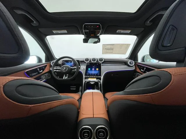 New 2027 Black Mercedes-Benz GLC 300 image 22
