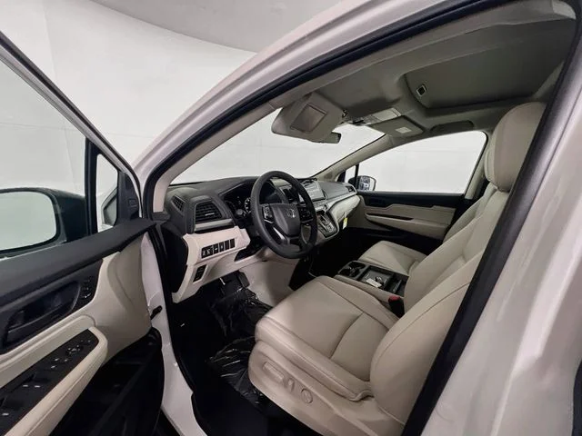 New 2027 Platinum White Pearl Honda EX-L image 13