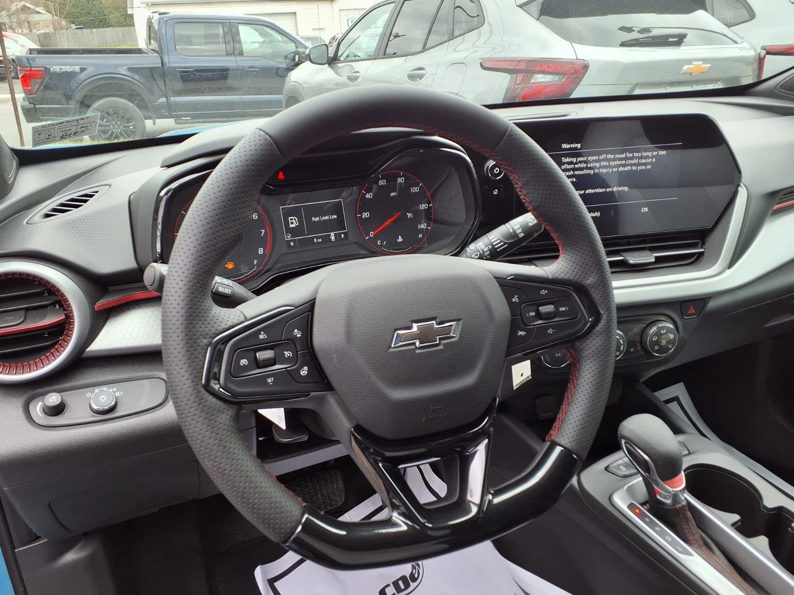 2026 Chevrolet Trax RS - Photo 6
