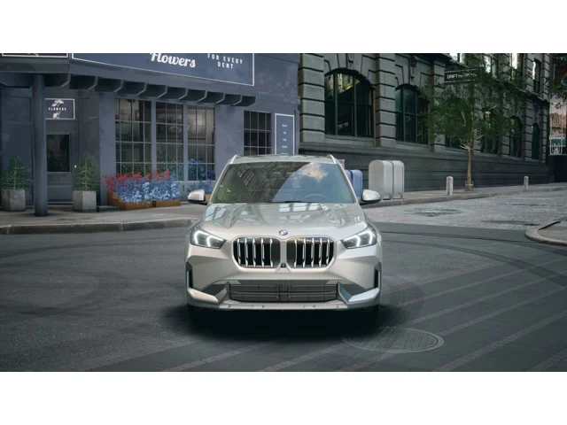 New 2026 Space Silver Metallic BMW xDrive28i image 3