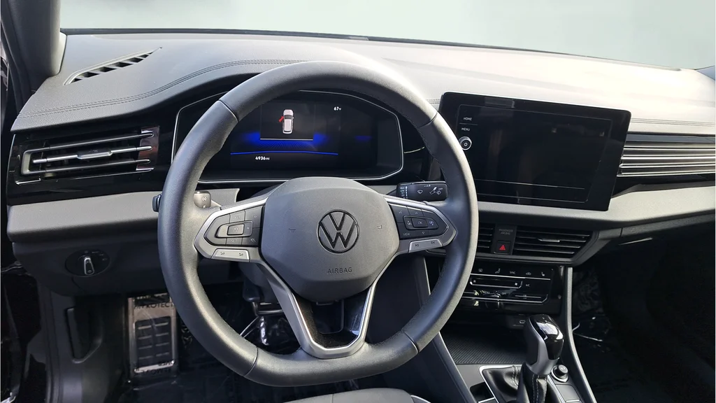 Used 2026 Black Volkswagen 1.5T Sport image 18