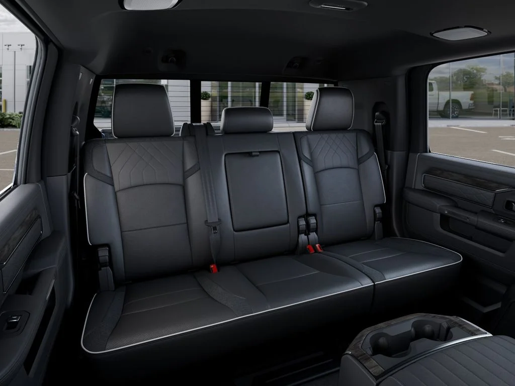 2025 RAM 2500 Limited - Photo 16