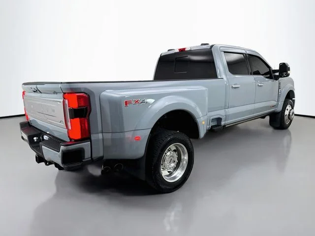 Used 2026 Gray Metallic Ford Platinum image 7