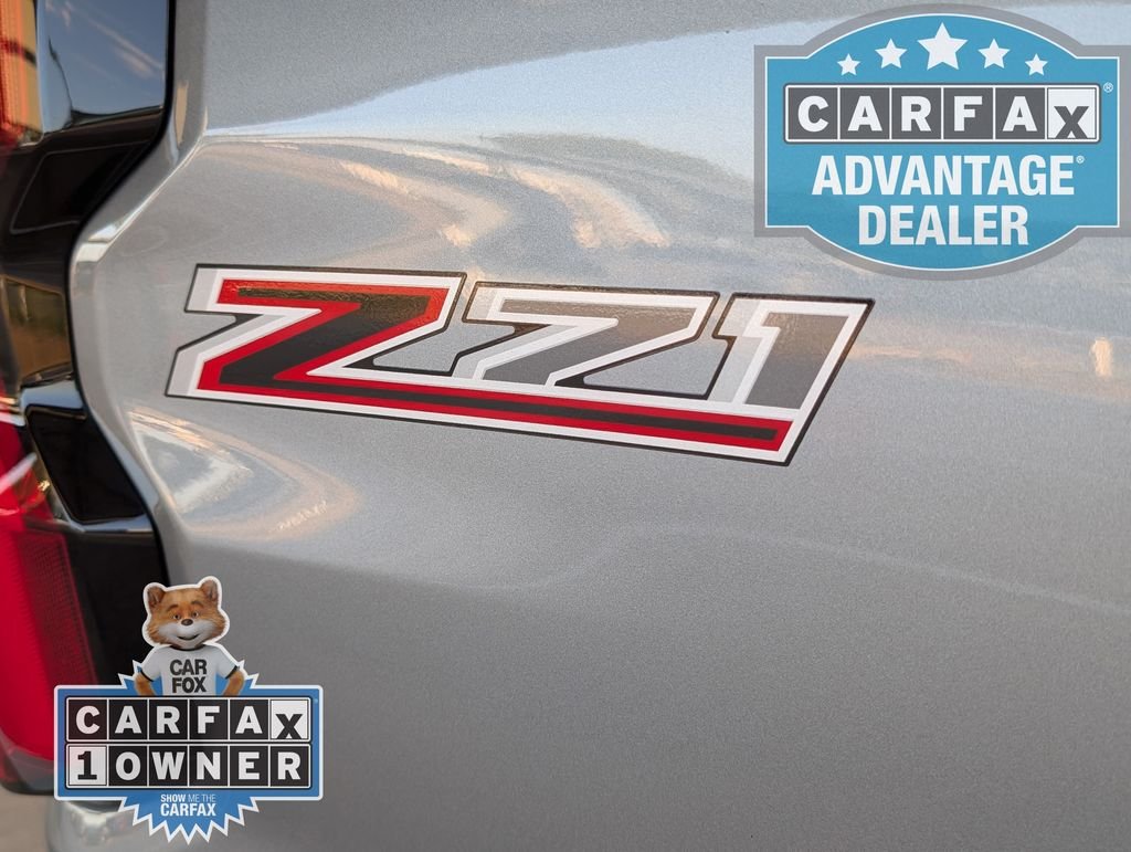 Used 2025 Gray Chevrolet Z71 image 34