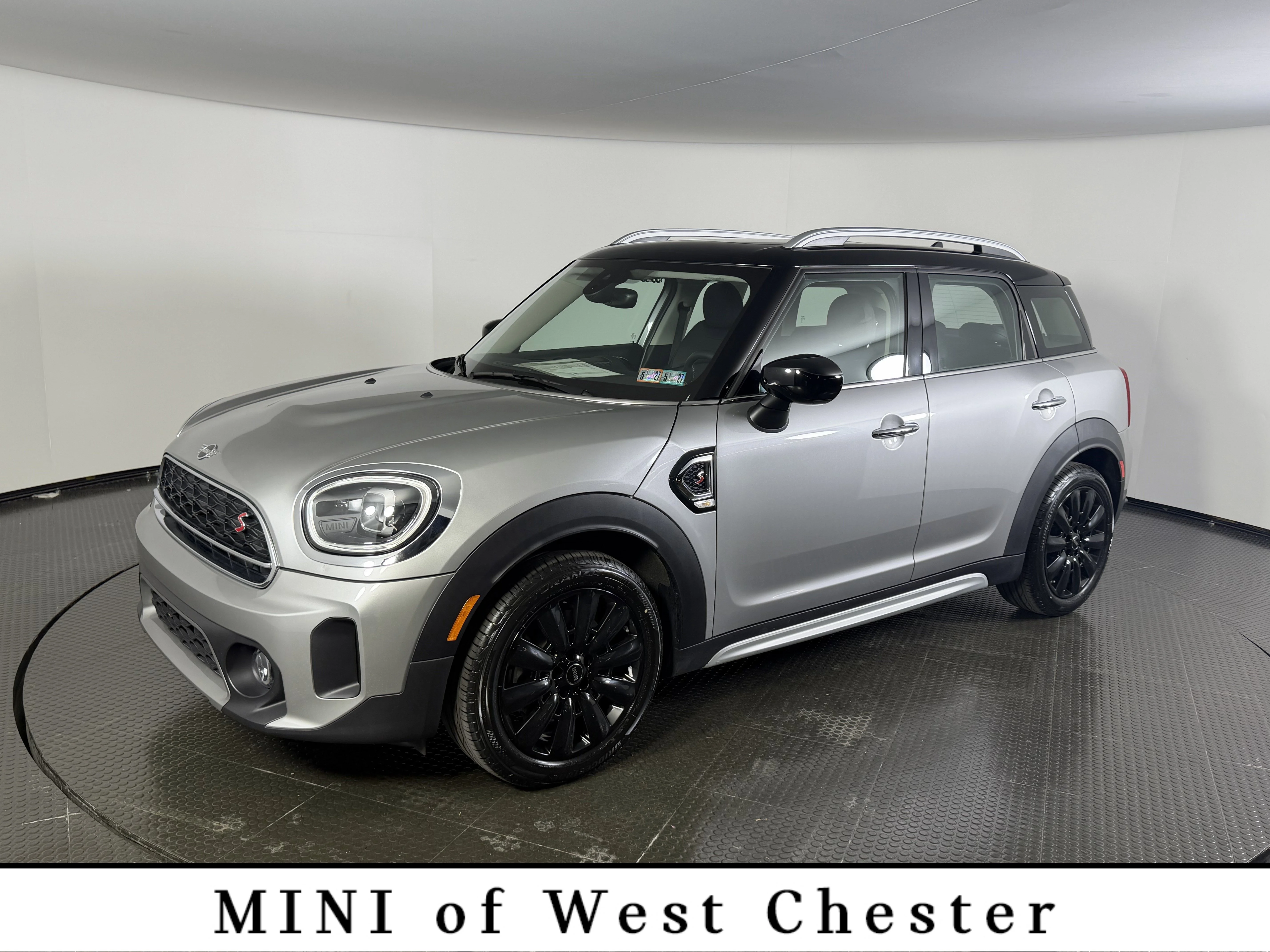 2024 MINI Countryman Cooper S's photo