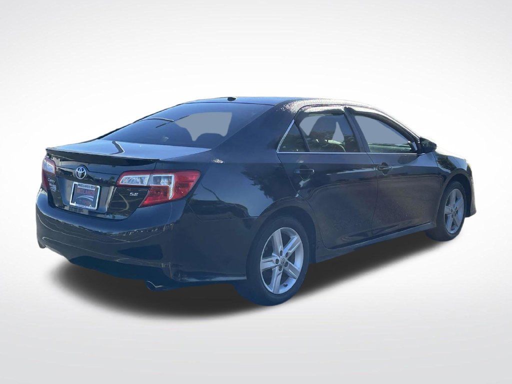 Used 2014 Black Toyota SE image 8