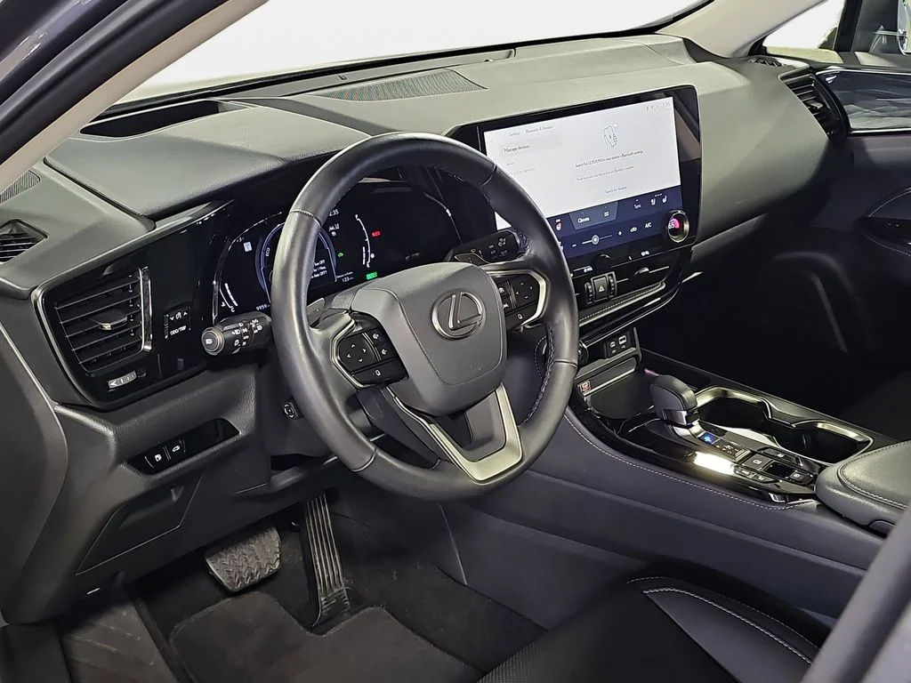 Used 2025 Gray Lexus 350h Premium image 17