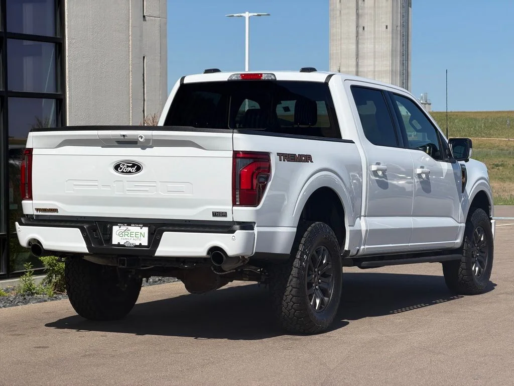 Used 2024 White Ford Tremor image 5