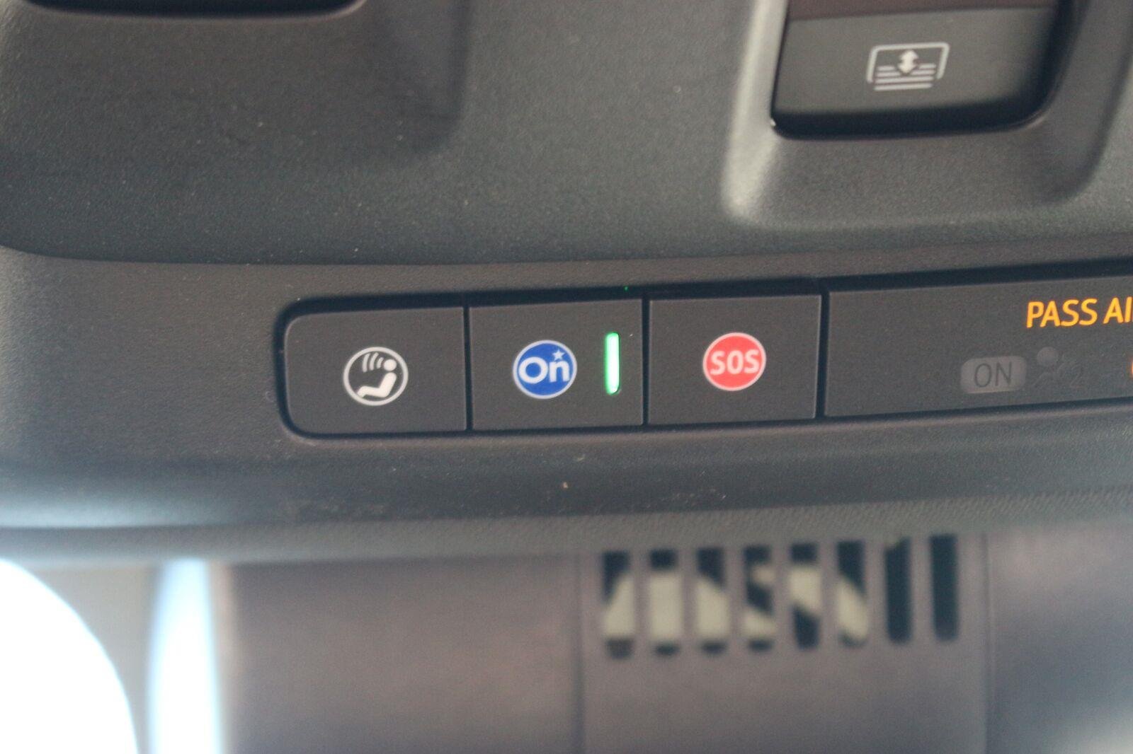 Used 2025 Black Chevrolet LT image 33