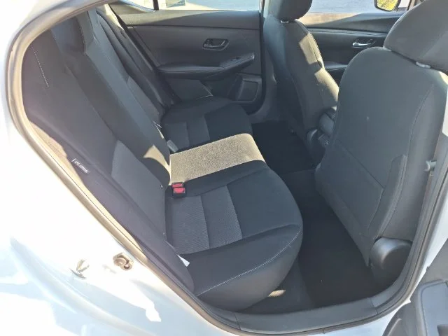 Used 2025 White Nissan SV image 31