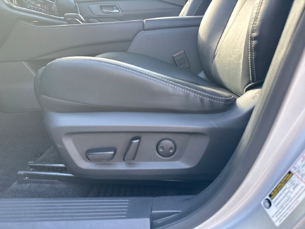 2022 Nissan Rogue SL - Photo 15