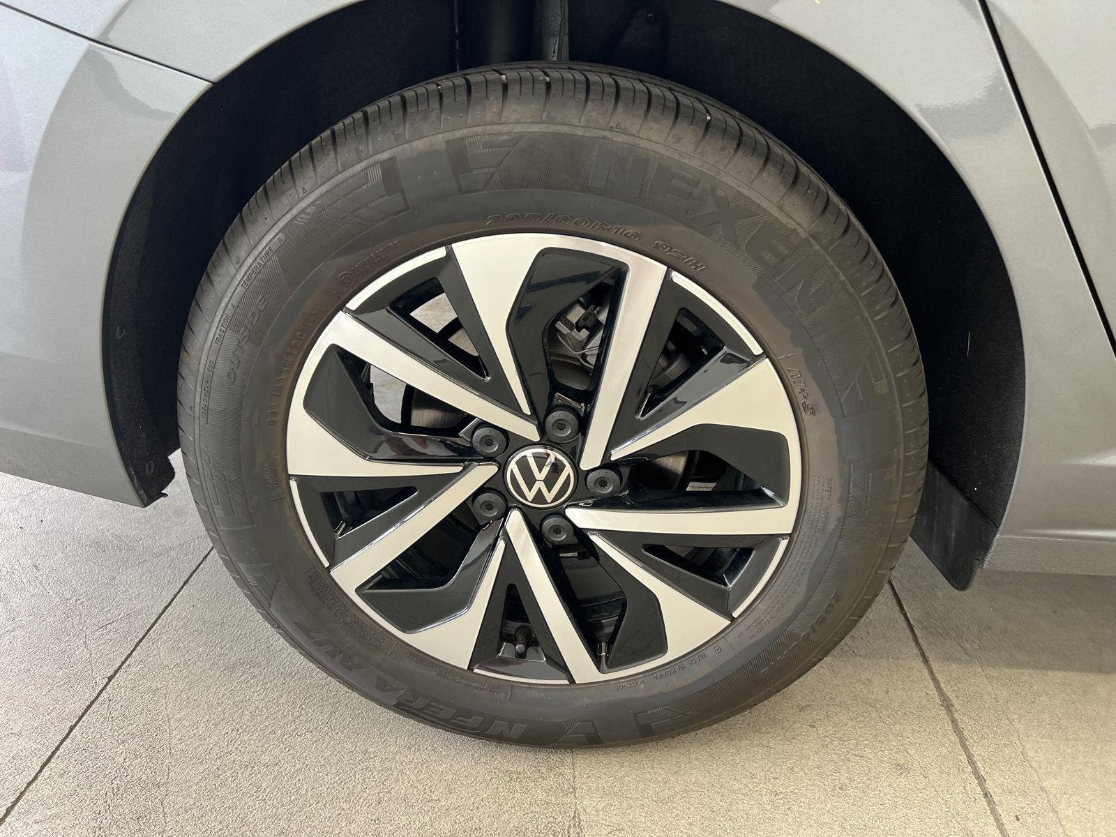 Used 2026 Platinum Gray Metallic Volkswagen S image 9