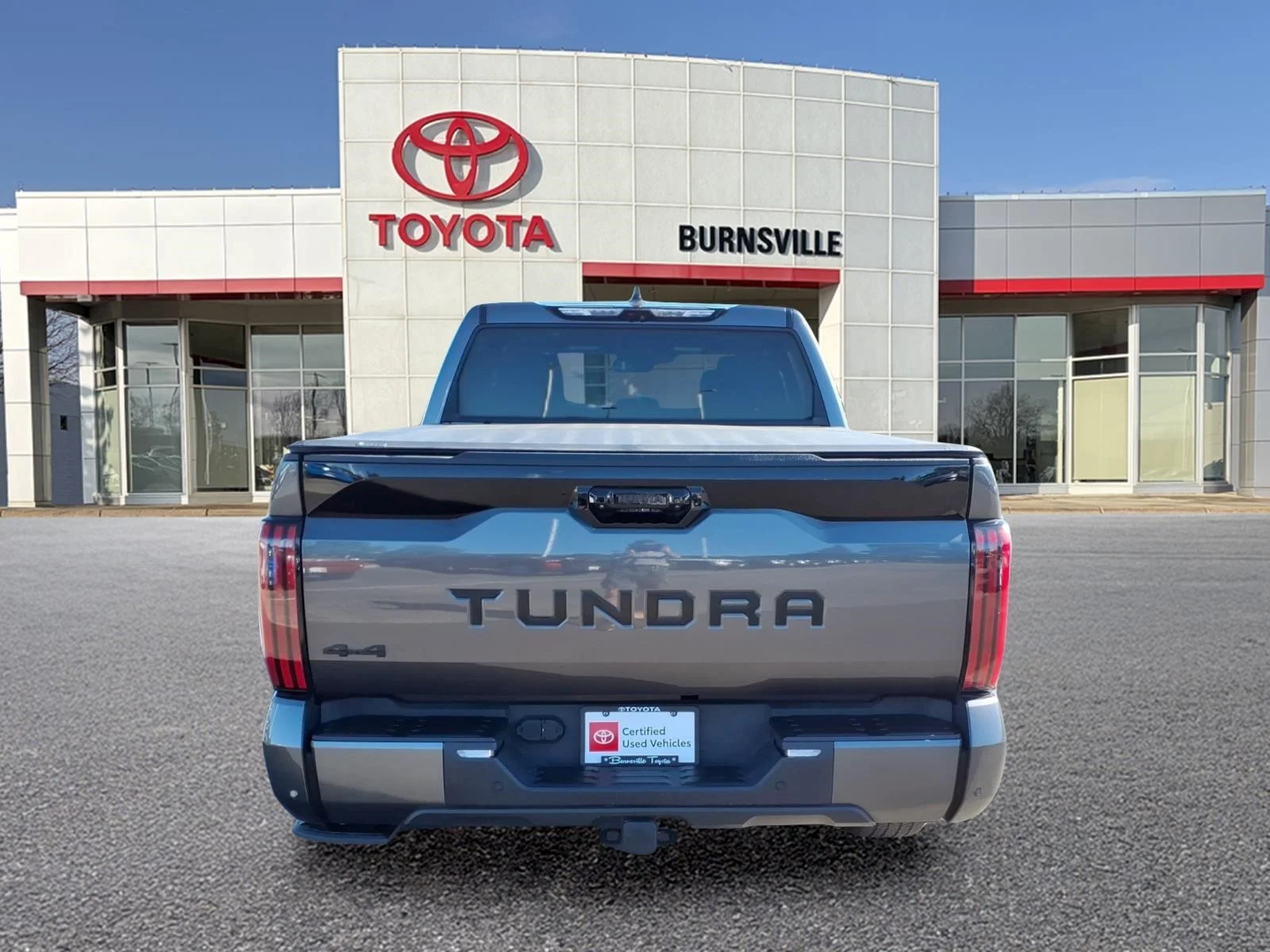 Used 2023 Gray Toyota Platinum image 5