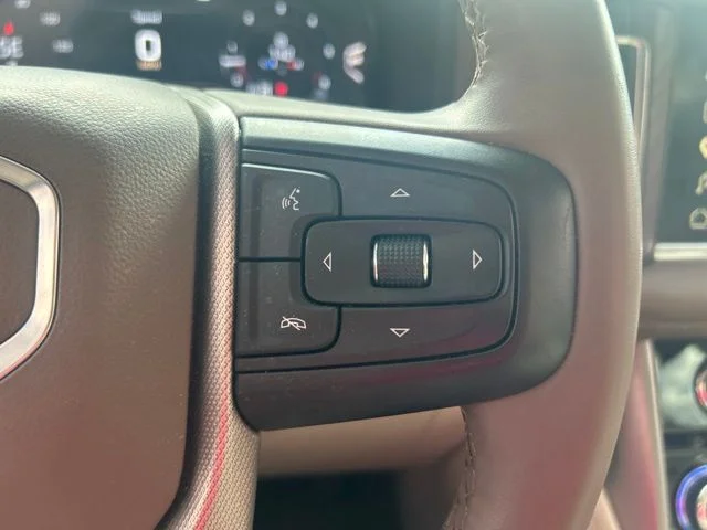 Used 2023 Silver GMC Denali image 13