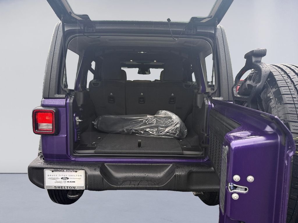 New 2026 Reign Exterior Paint Jeep Sport S image 20
