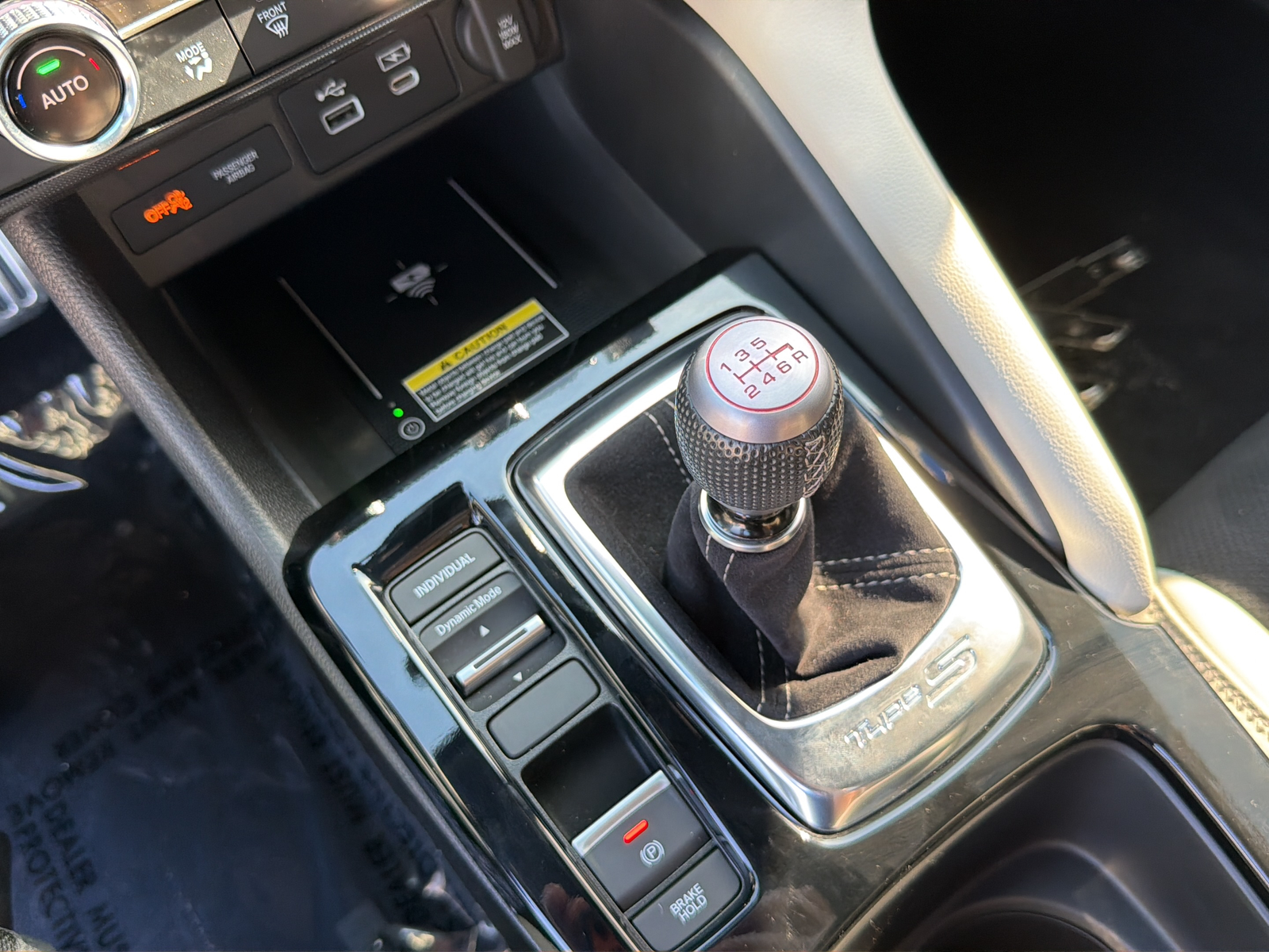 Used 2025  Acura Type S image 29