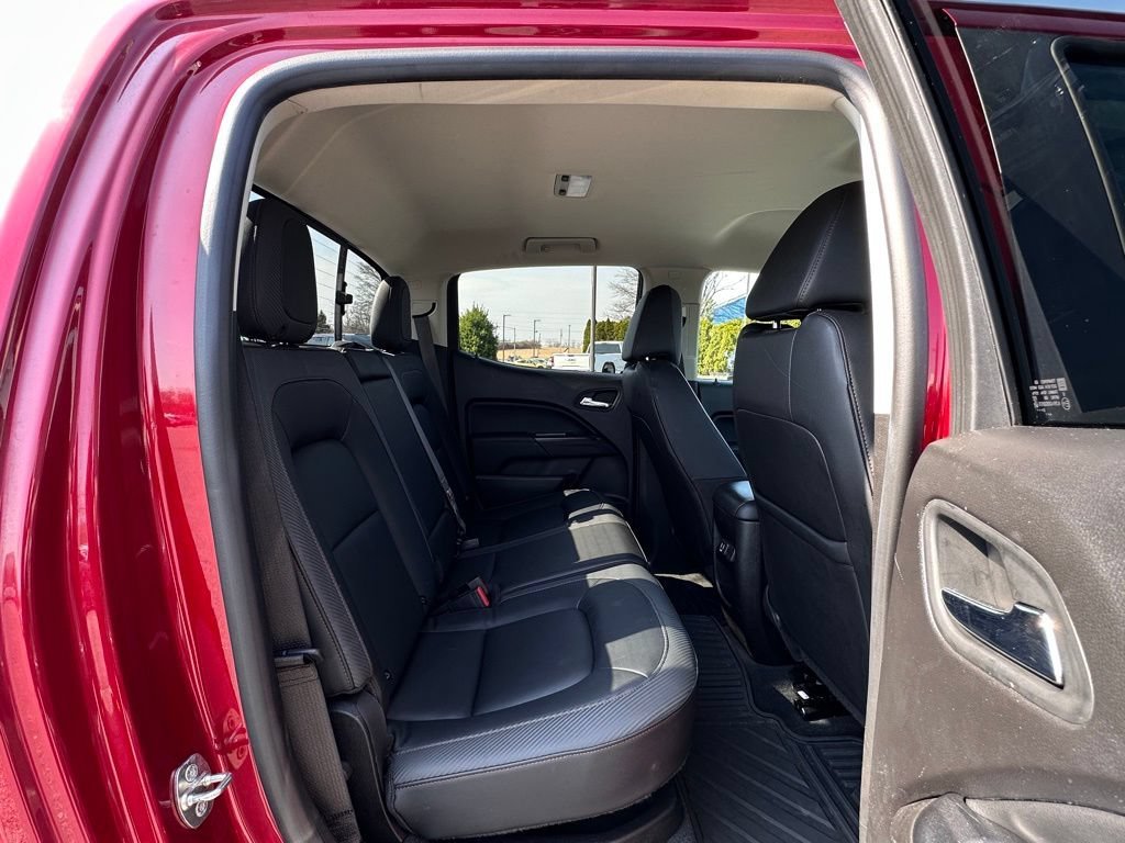 Used 2021 Cayenne Red Tintcoat GMC AT4 - Leather image 14