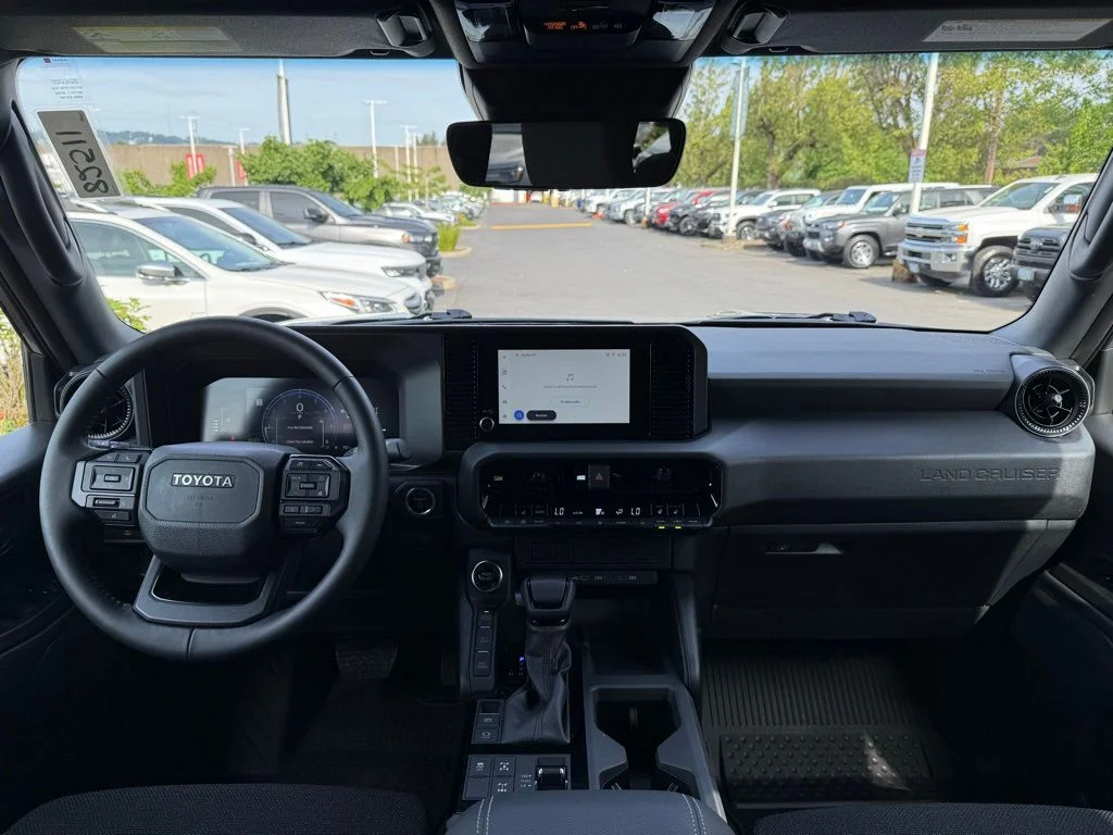 Certified Used 2025  Toyota 1958 image 23
