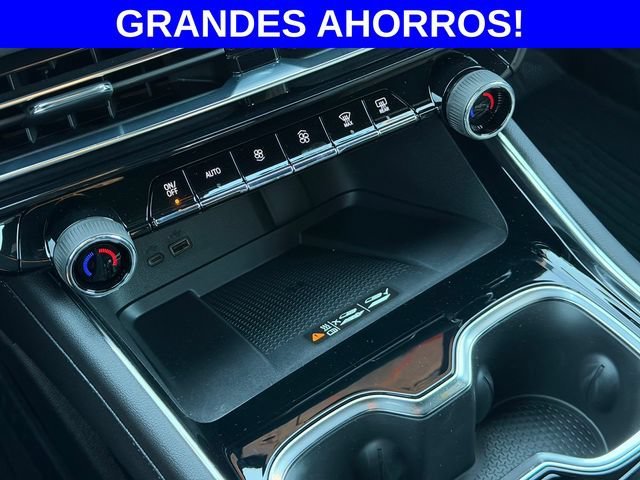 2026 Chevrolet Traverse LT - Photo 12