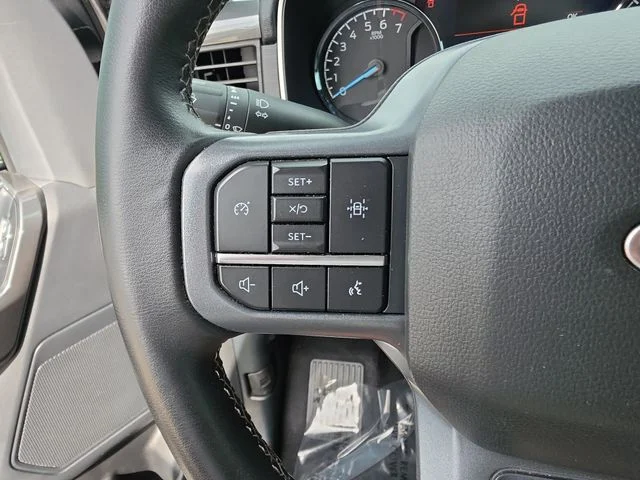 Used 2023 Black Ford XLT image 22