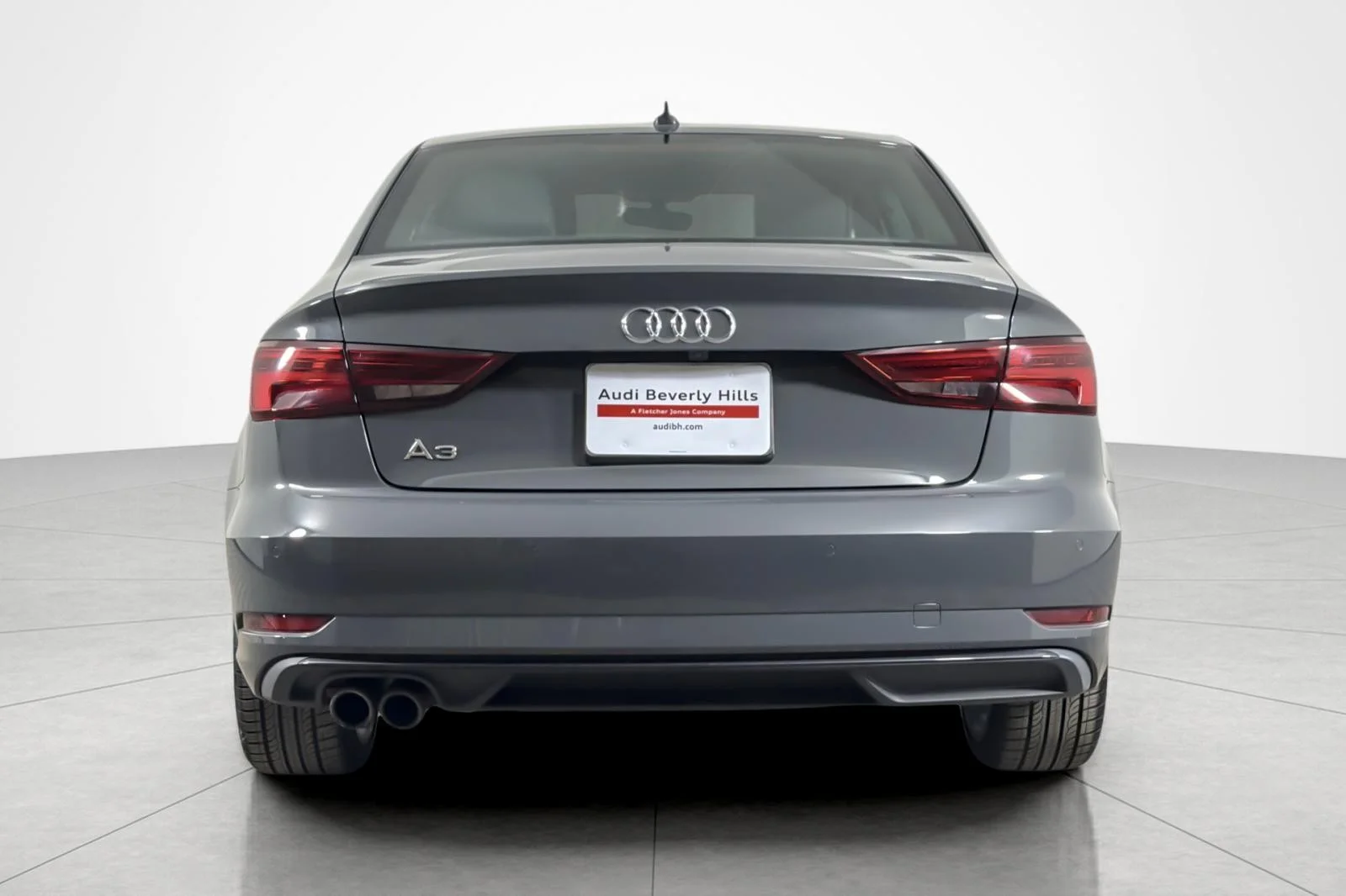 Used 2020 Nano Gray Metallic Audi Premium 40 TFSI image 4