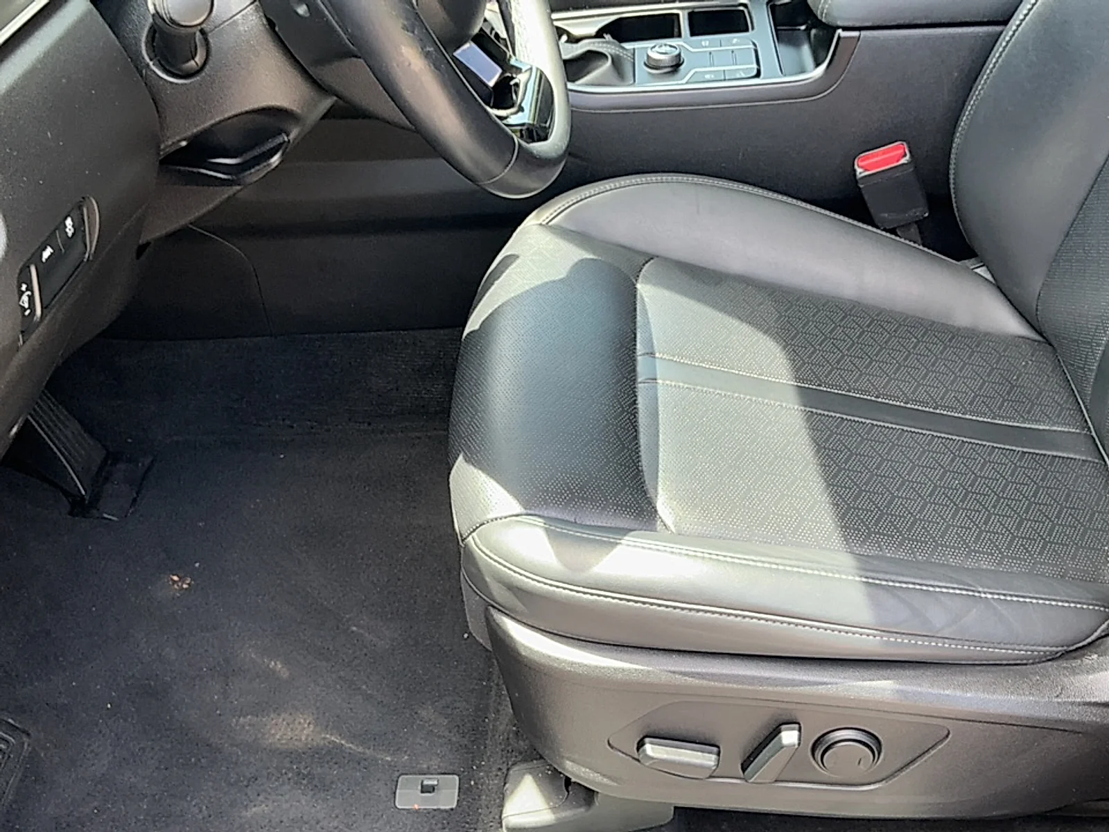 Used 2023 Sapphire Blue Kia S image 14