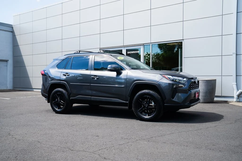 Used 2022 Gray Toyota XLE image 28