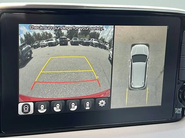 Used 2020 Red Hyundai Limited image 17