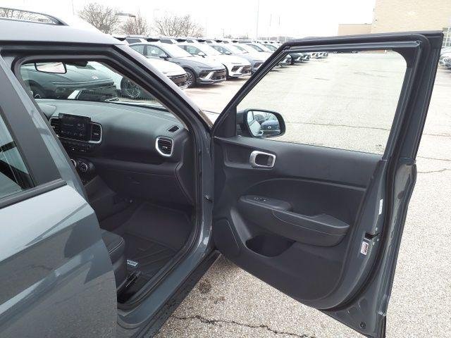 New 2026 Gray Hyundai SEL image 31