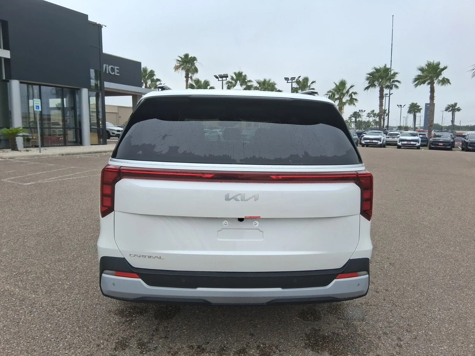 New 2026 White Kia EX image 5