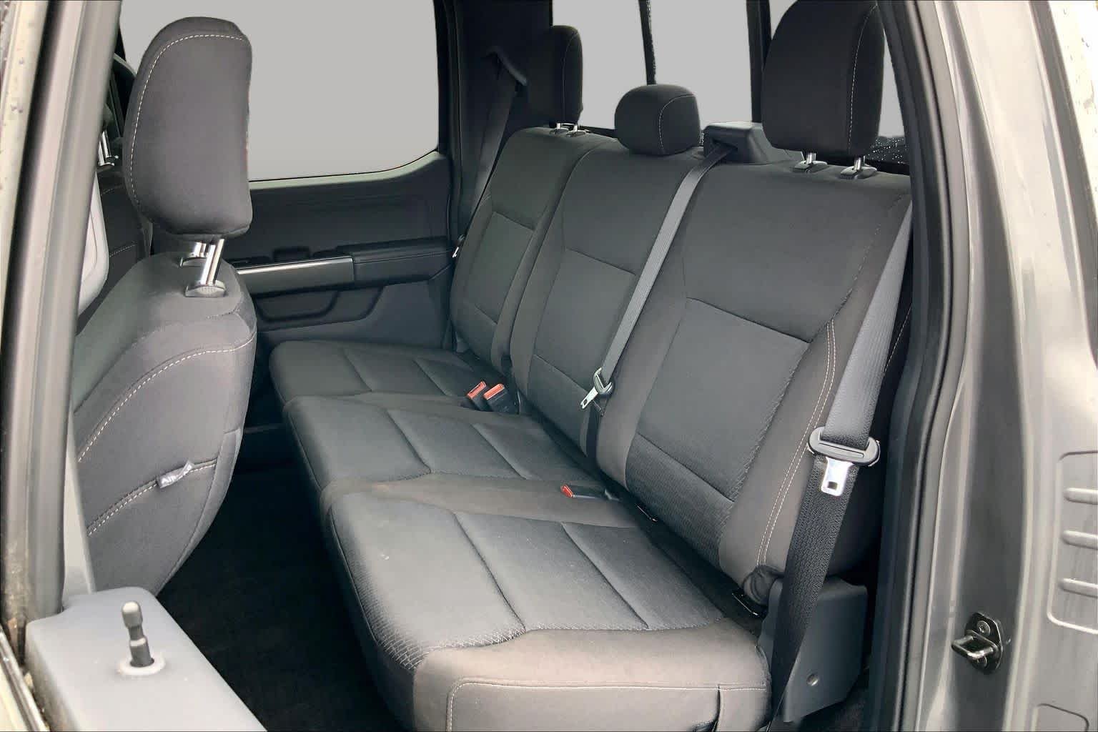 Used 2022 Carbonized Gray Metallic Ford XLT image 19