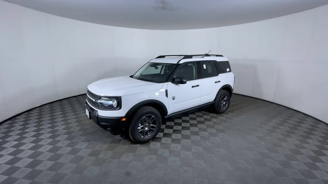Used 2026 Oxford White Clearcoat Ford Big Bend image 4