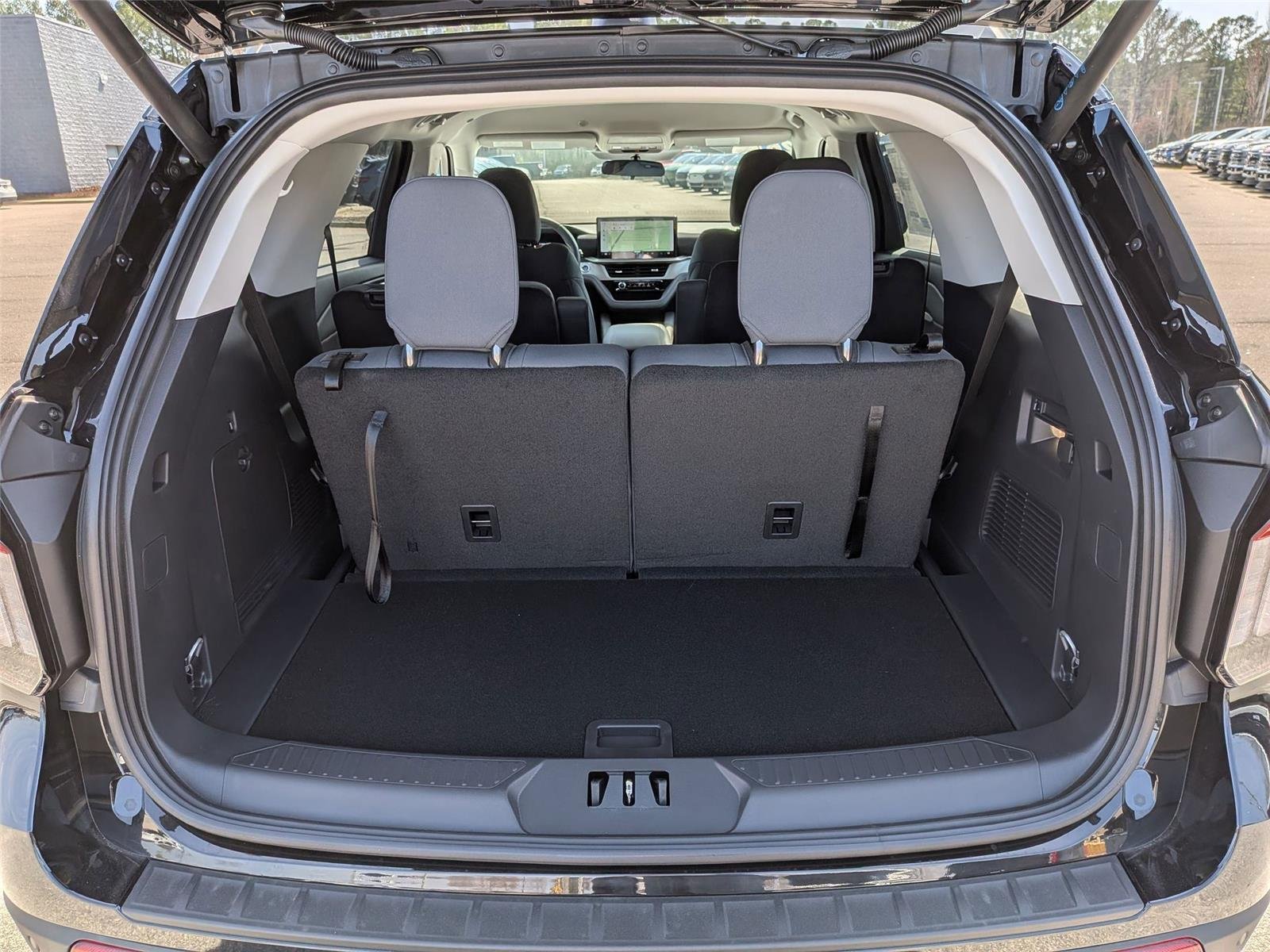 New 2026 Agate Black Metallic Ford Active image 29