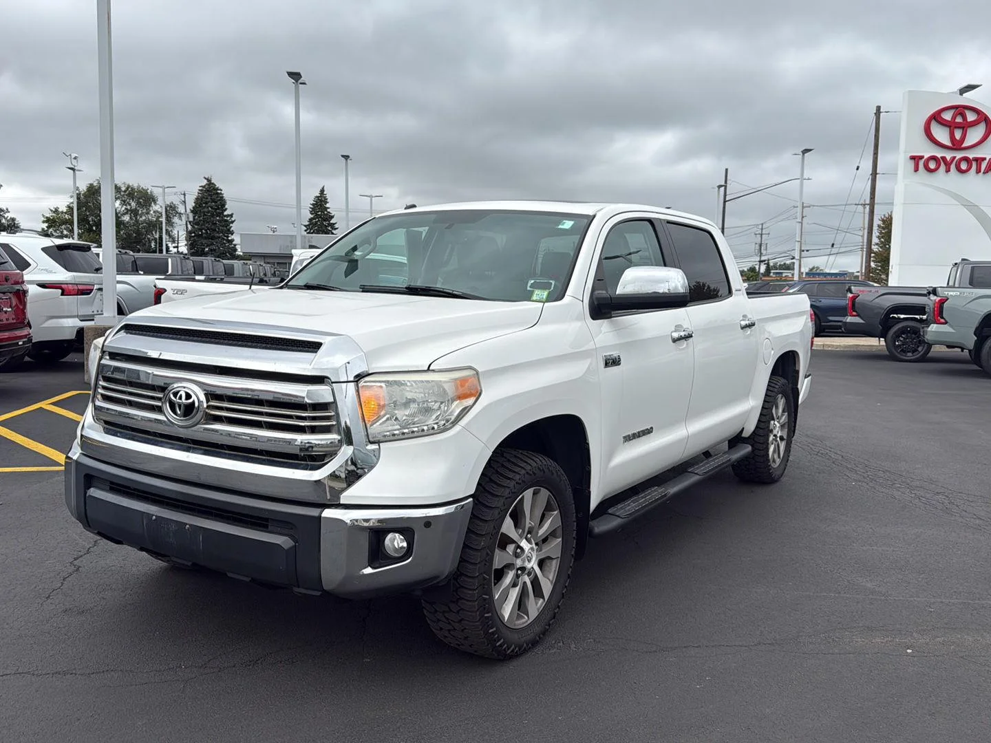 Used 2016 Super White Toyota LTD image 7