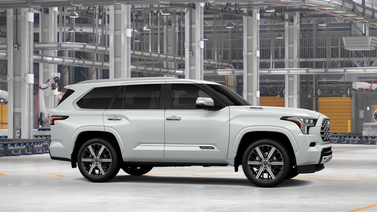 New 2026 Wind Chill Pearl Toyota Capstone image 13